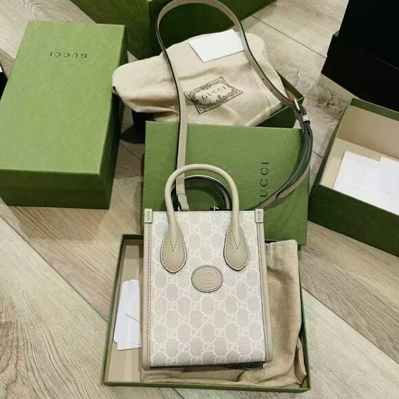 NIB Authentic Gucci  GG Supreme Monogram Textured Dollar Calfskin Mini bag - Picture 1 of 6